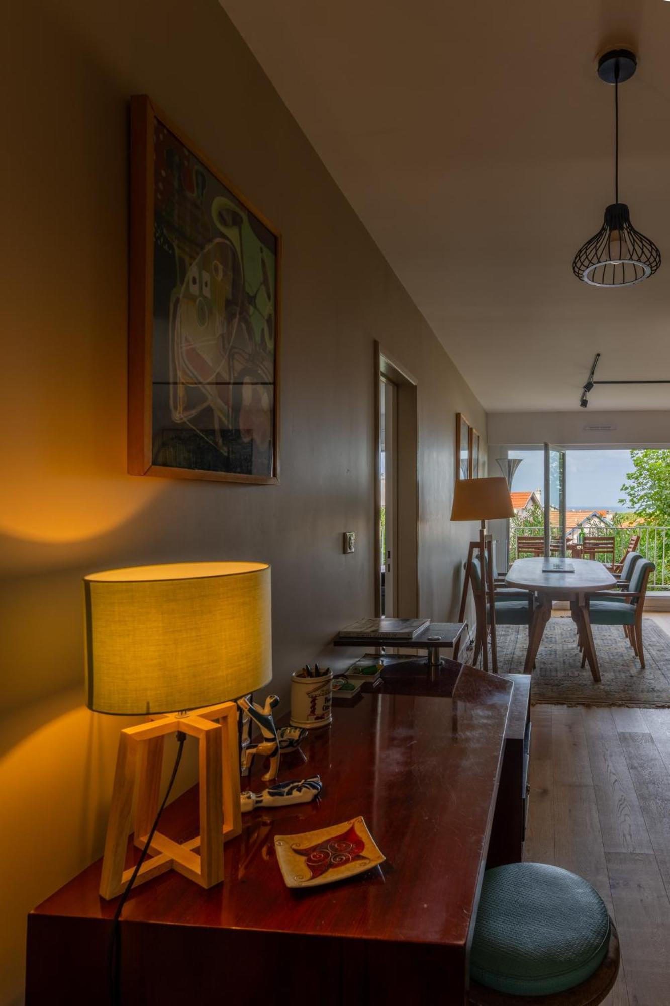 Cosy, Vue Mer, Terrasse Et Parking Situe A Beaurivage Biarritz